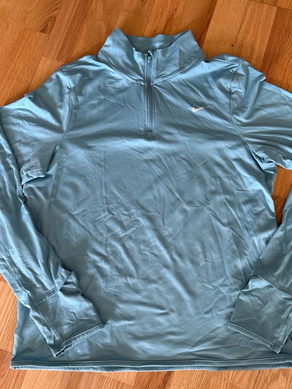 Nike Women’s Sky Blue Long-Sleeve Half-Zip Pullover